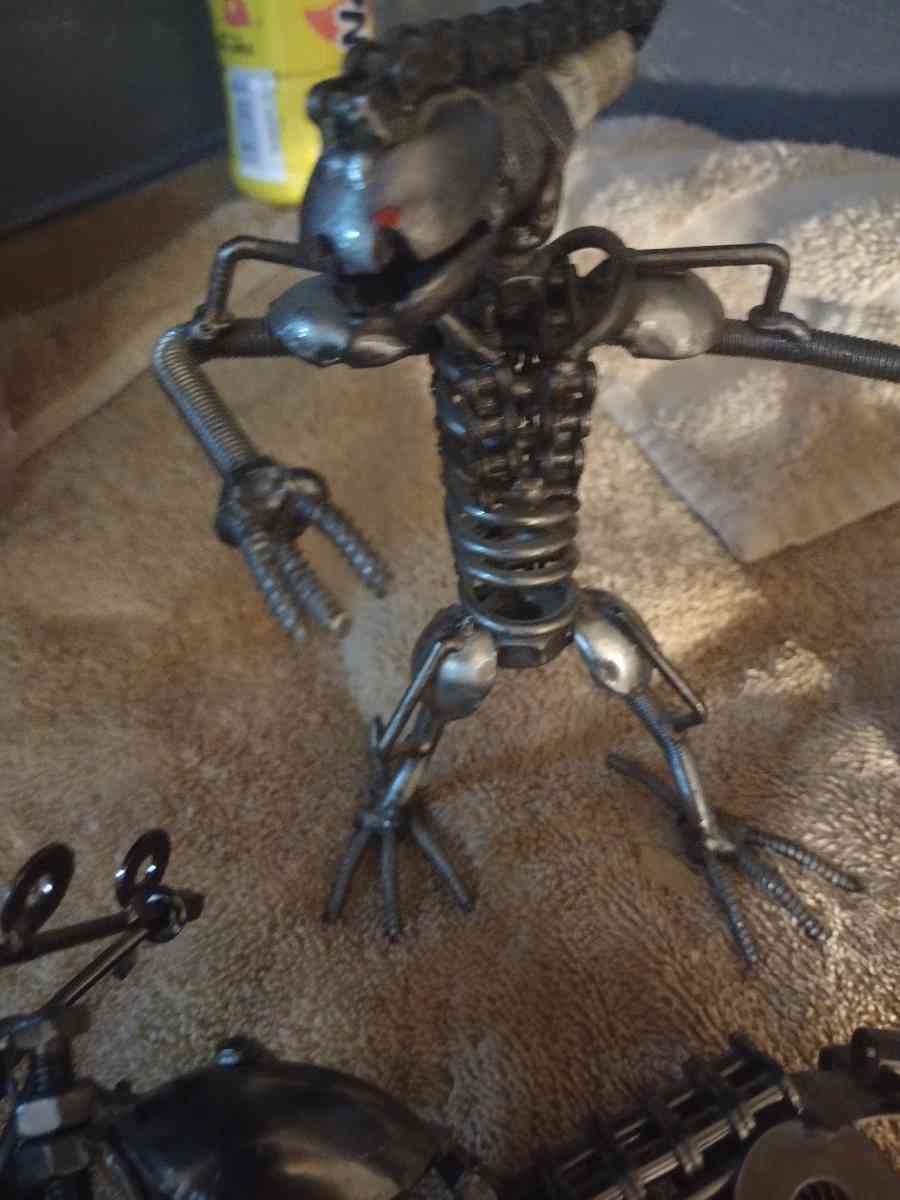 scrap metal Alien and Motorcycle - Blytheville, Arkansas - FleaMarketBay