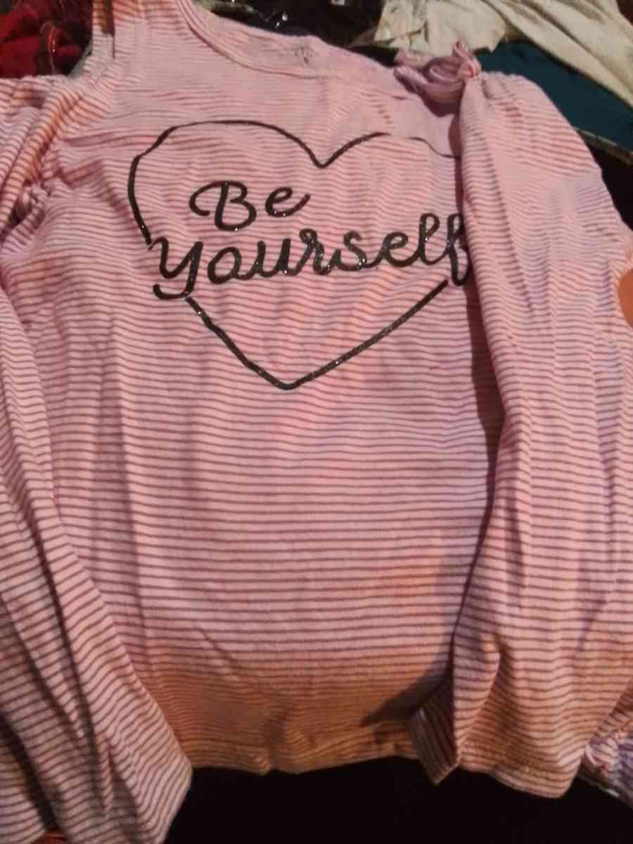 girl  carters kid long sleeve - Louisville, Kentucky - FleaMarketBay