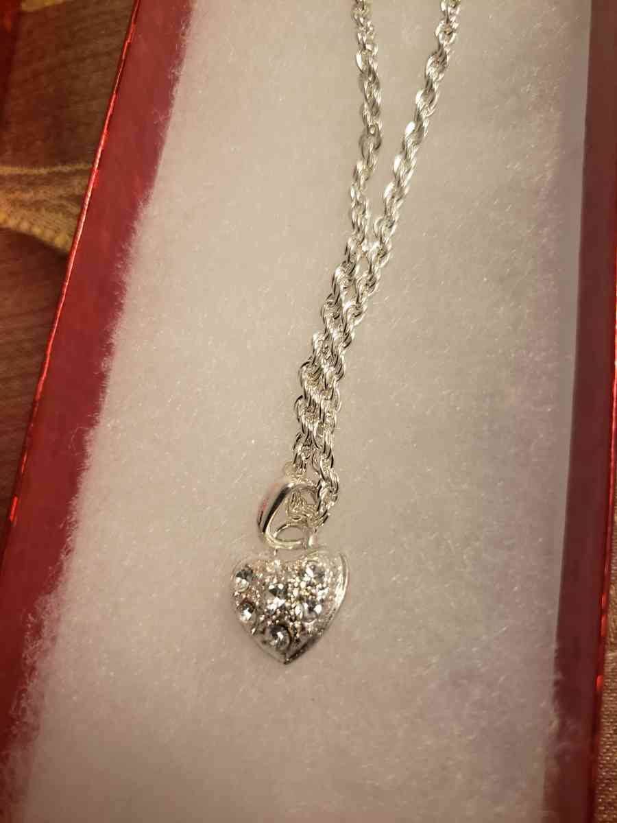 necklace and ear ring sets