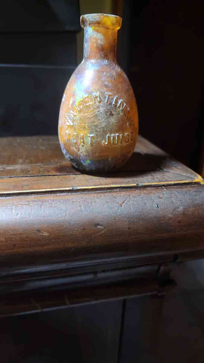 old bottles from late 1800s early 1900s - Fall River, Massachusetts - FleaMarketBay