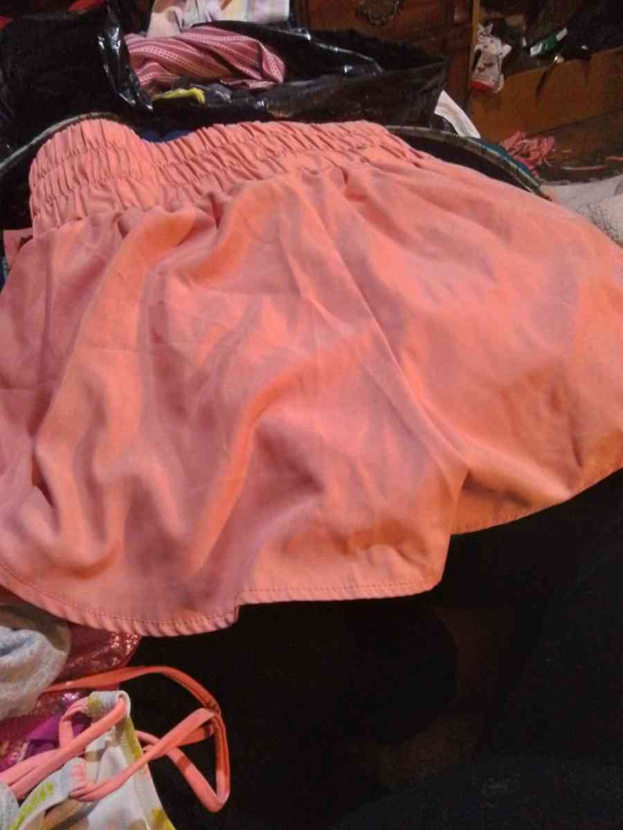 woman shorts - Louisville, Kentucky - FleaMarketBay