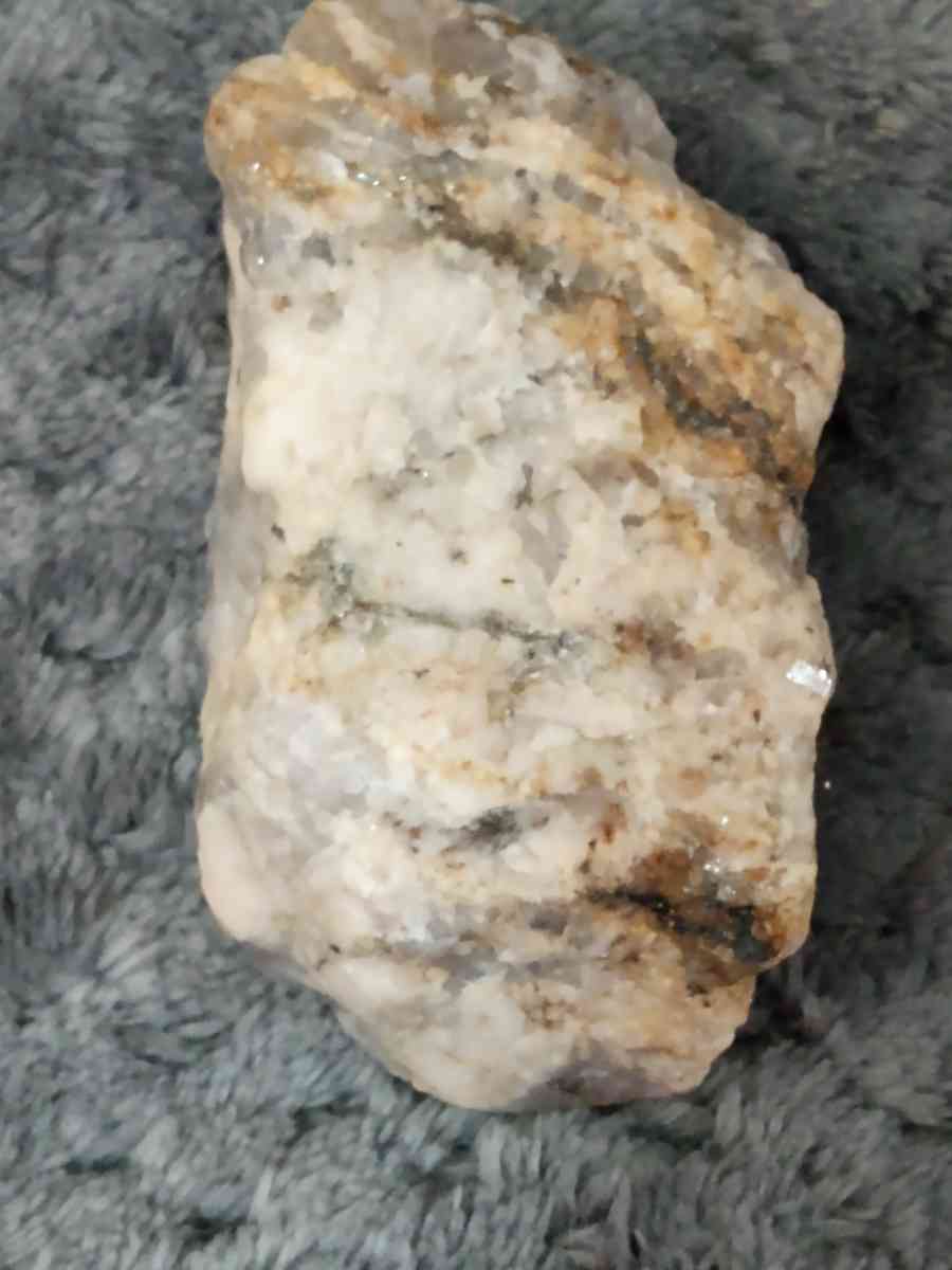 mineral rocks - Denver, Colorado - FleaMarketBay