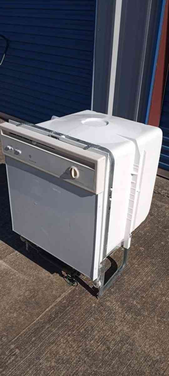 dishwasher - Tulsa, Oklahoma - FleaMarketBay