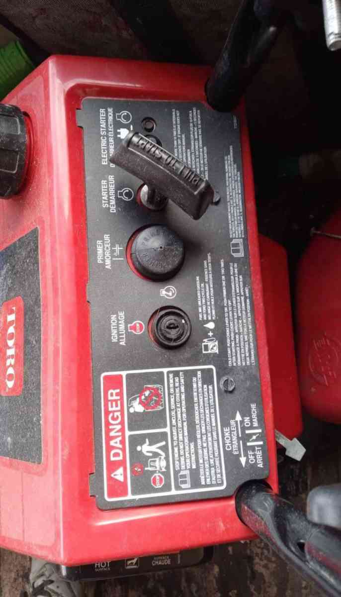 new toro snow blower - Youngstown, Ohio - FleaMarketBay