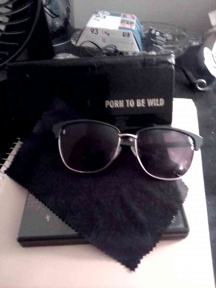 Chilli Beans Sunglasses - Philadelphia, Pennsylvania