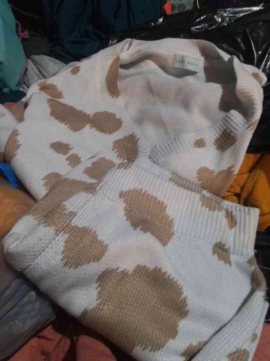 late night sweater short set - Louisville, Kentucky