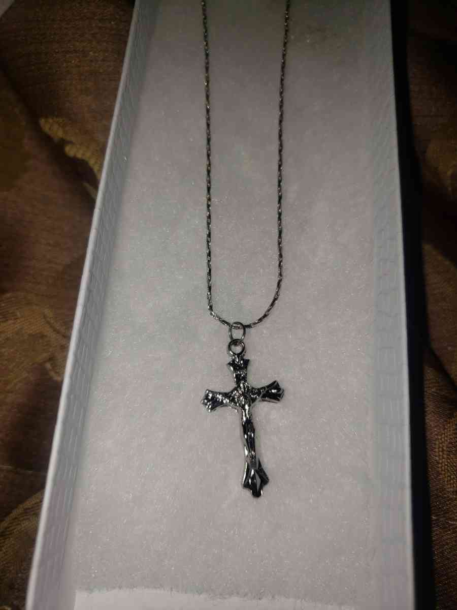 necklace and ear ring sets - Montebello, California - FleaMarketBay