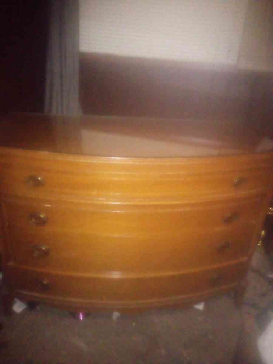 vintage bedroom outfit - Springfield, Illinois - FleaMarketBay