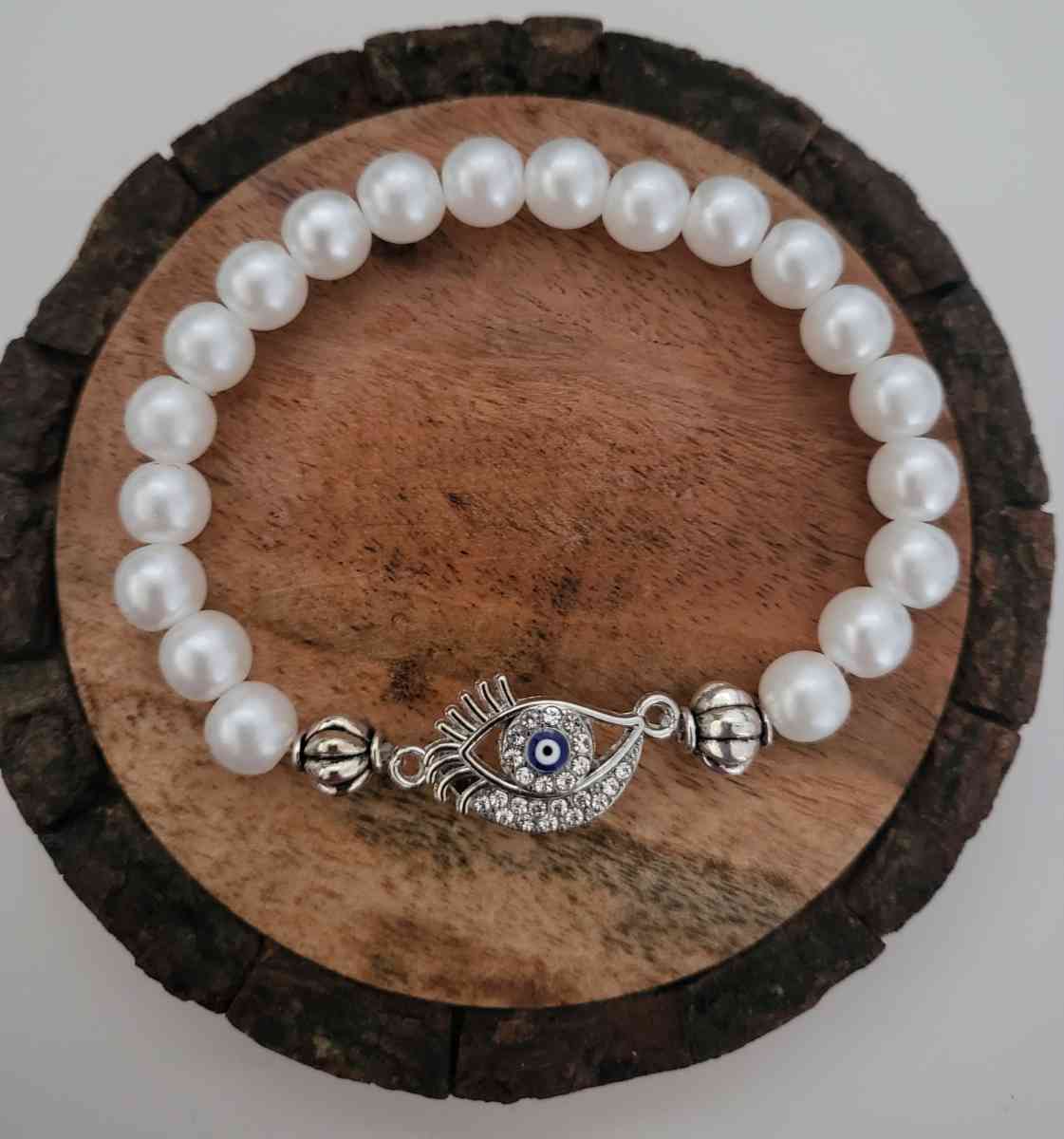For sale handmade bracelet and free shipping - Boca Raton, Florida - FleaMarketBay