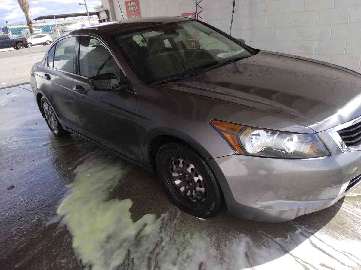 cars and trucks - San Bernardino, California - FleaMarketBay