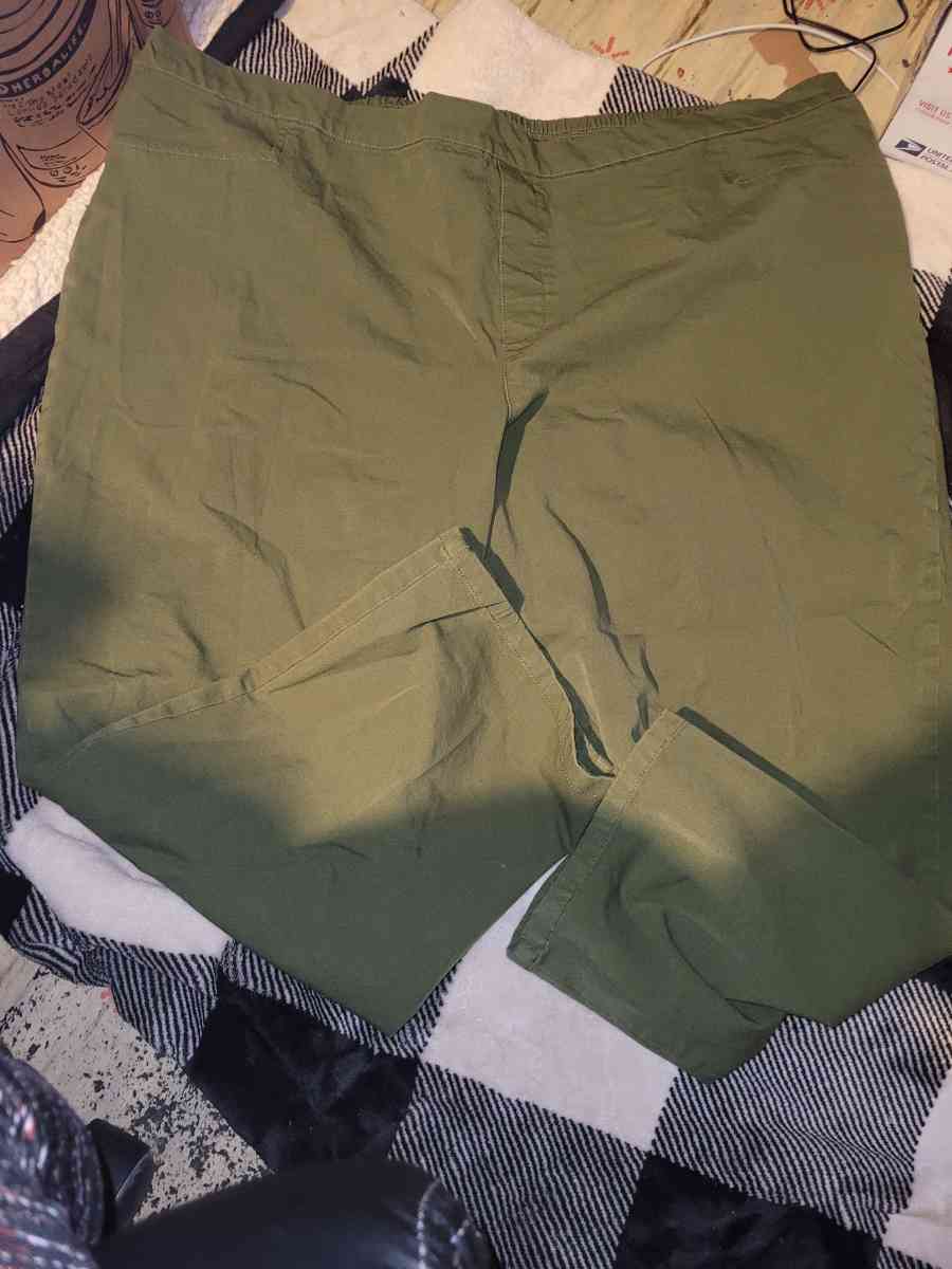 womens pants - Sheldon, Vermont