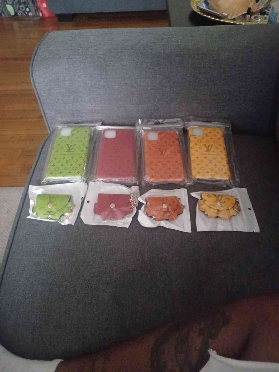 11 pro max cases - Middletown, New York