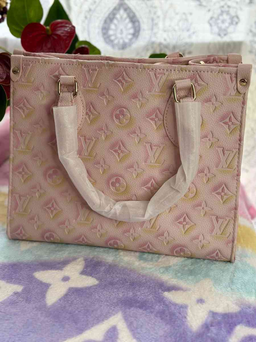 cute fashion bag - Rogers, Arkansas
