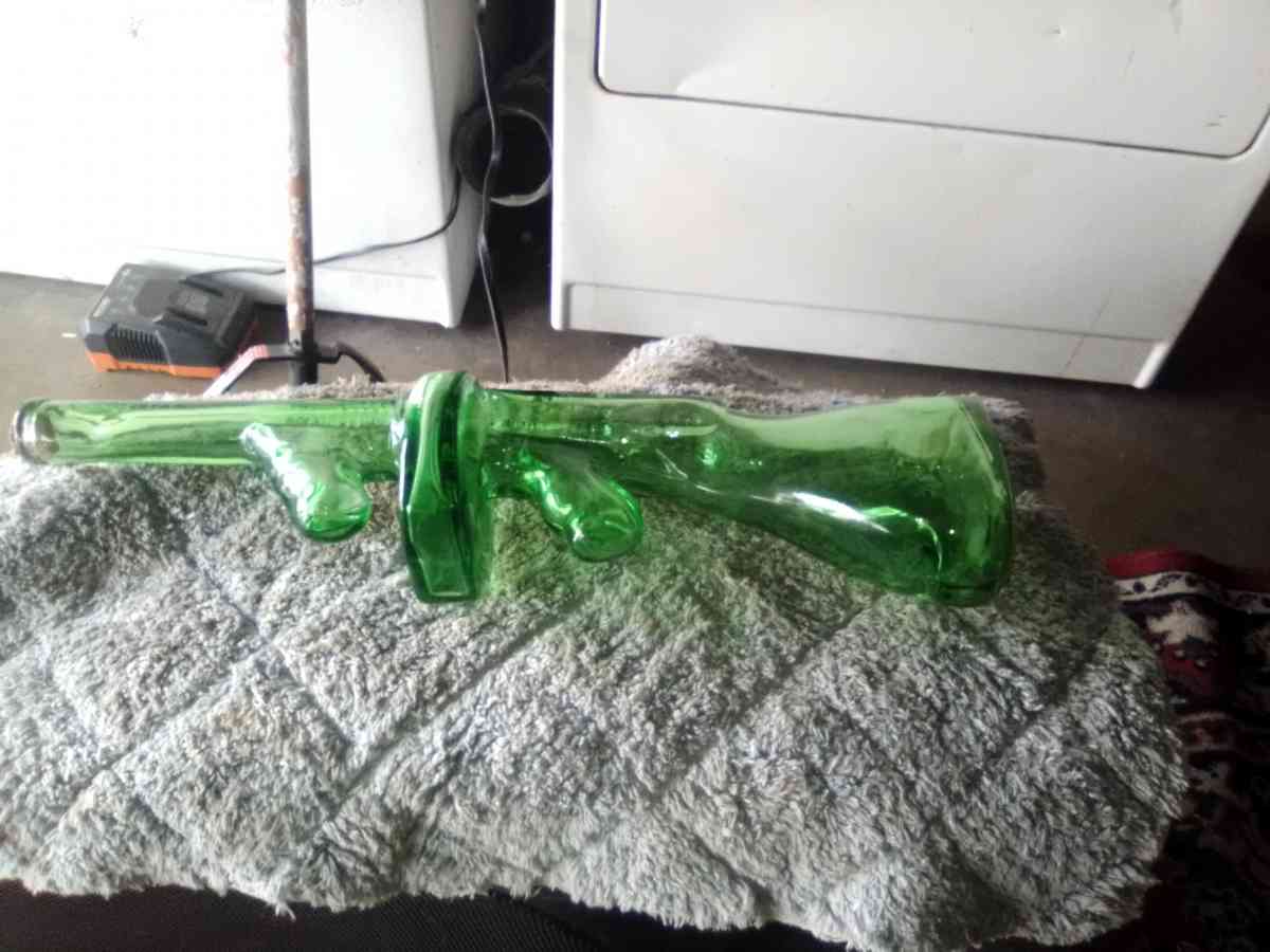 rare green glass tommy gun decanter 1920s - Modesto, California - FleaMarketBay
