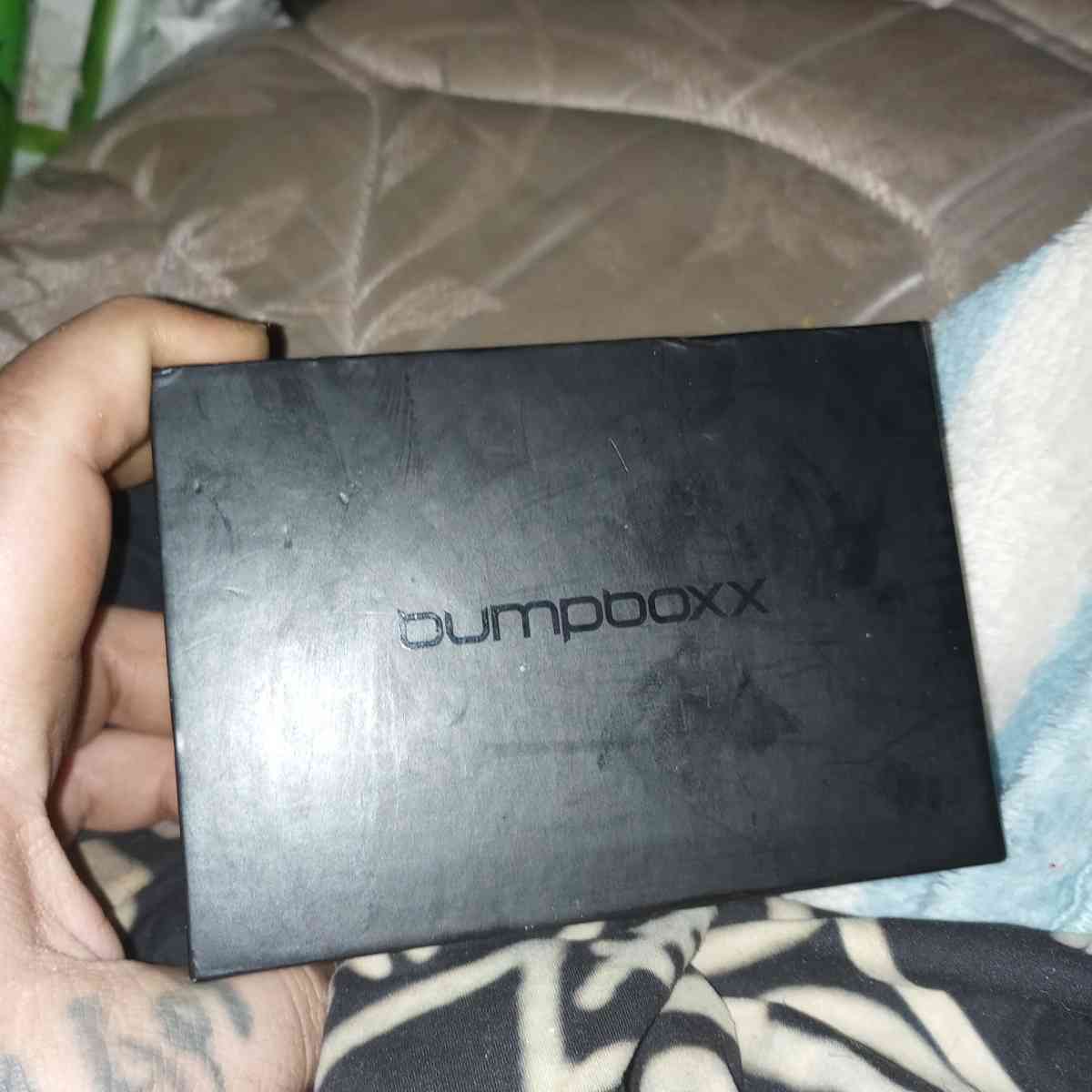 awesome like new Gold MICROBOOM BUMPBOXX