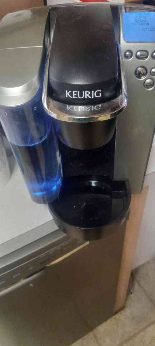 Kuerig K79 Platinum Plus - Tampa, Florida