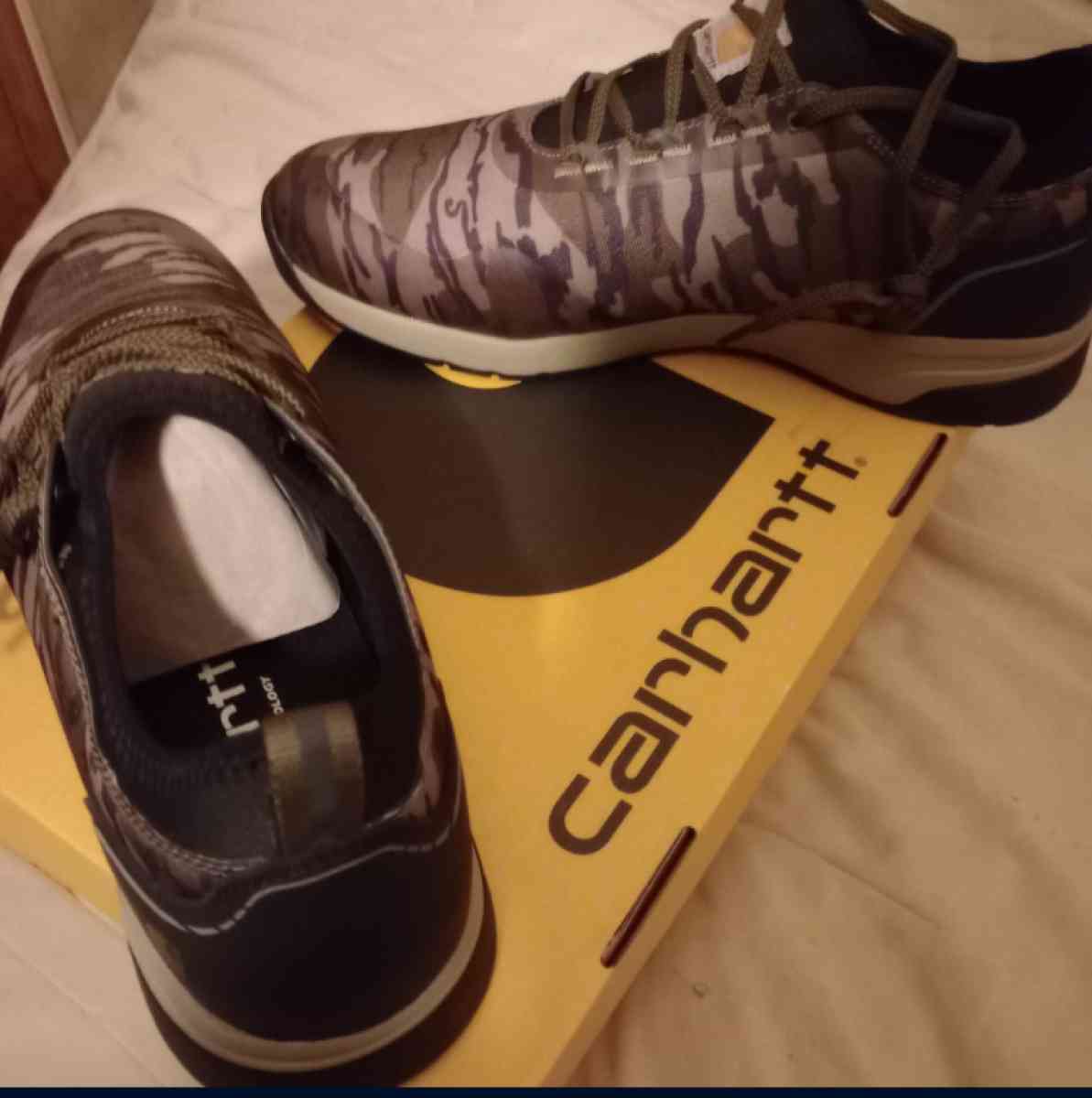 Soft Toe Carhartt Camo Mens Shoes - Albany, Oregon - FleaMarketBay