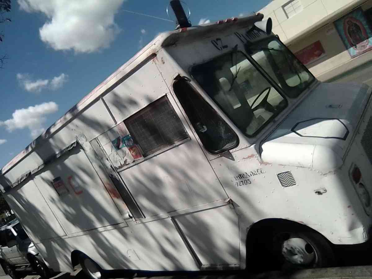 en venta esta buena codiciones - Santa Ana, California - FleaMarketBay