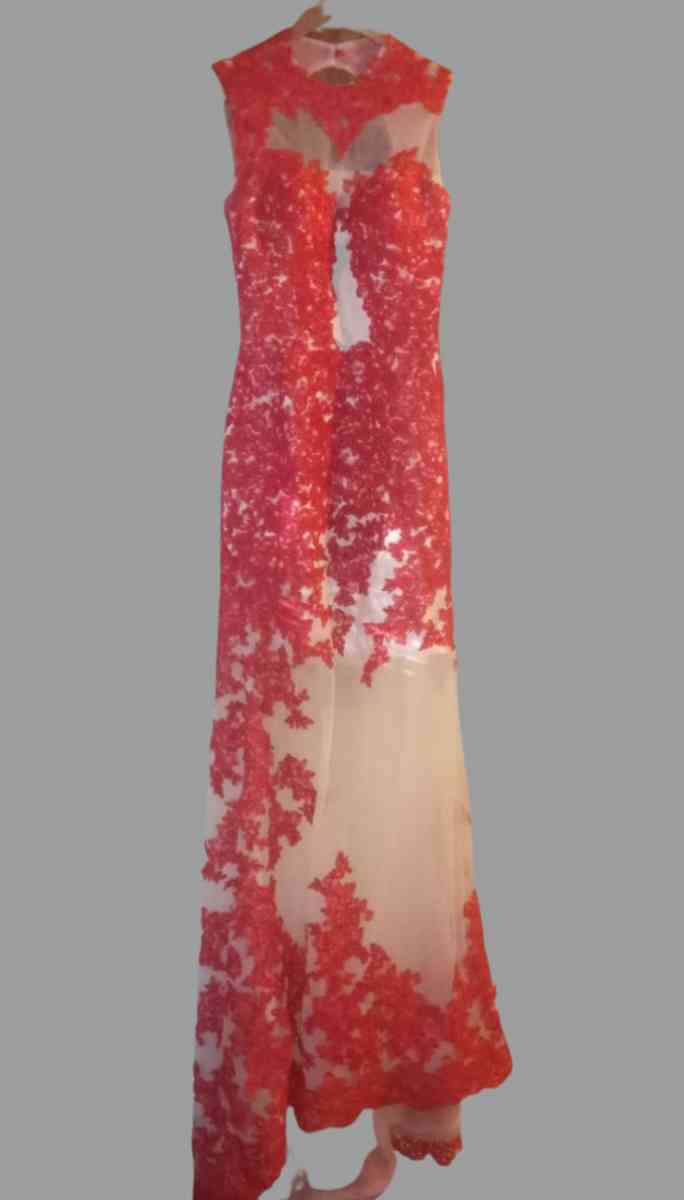 Formal Gown - Warner Robins, Georgia