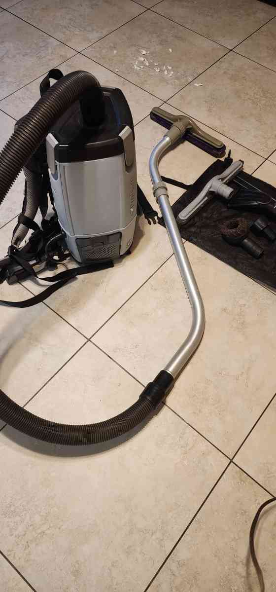 proteam backpack vacuum - Anaheim, California - FleaMarketBay