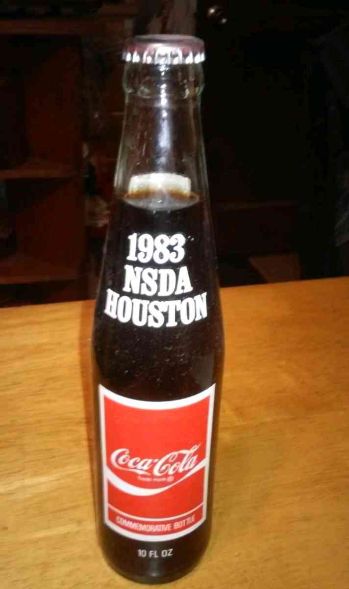 Original 1983 Commemorative Gilley s Coke - Pasadena, Texas - FleaMarketBay