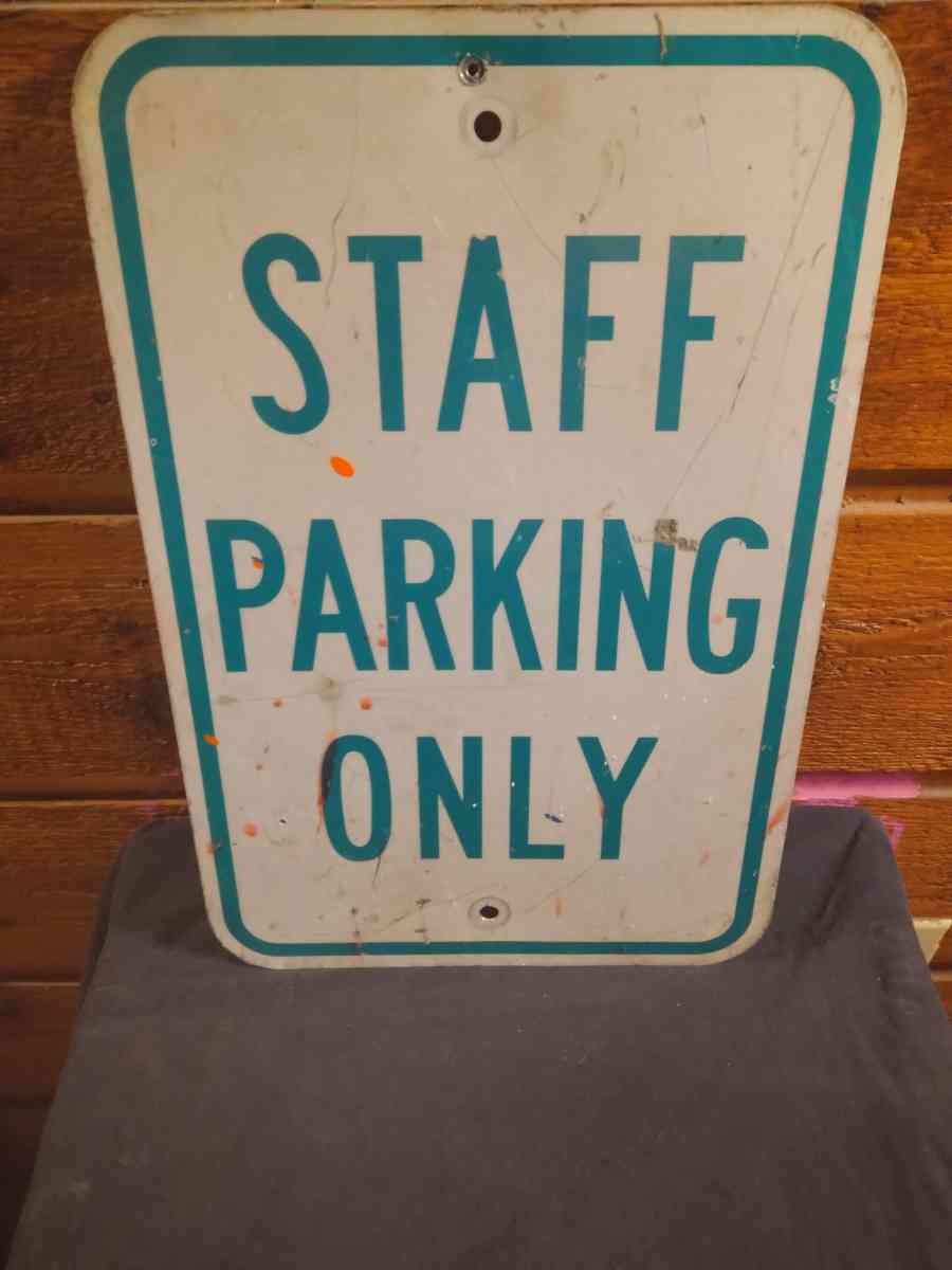 Parking Signs - Wadsworth, Ohio - FleaMarketBay
