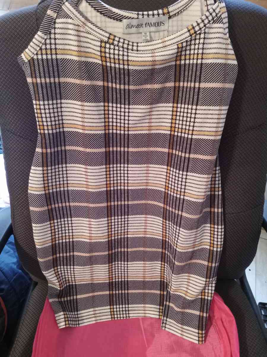 casual dress - Louisville, Kentucky - FleaMarketBay