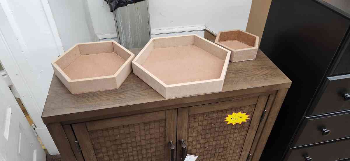 3 pack of decorative bowls - Urbana, Illinois - FleaMarketBay