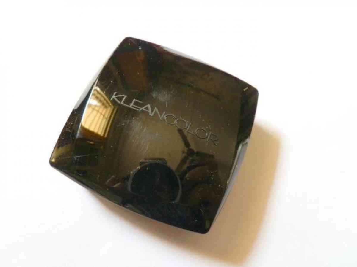 KleanColor True Self Press powder lot of 6 - Dallas, Texas - FleaMarketBay