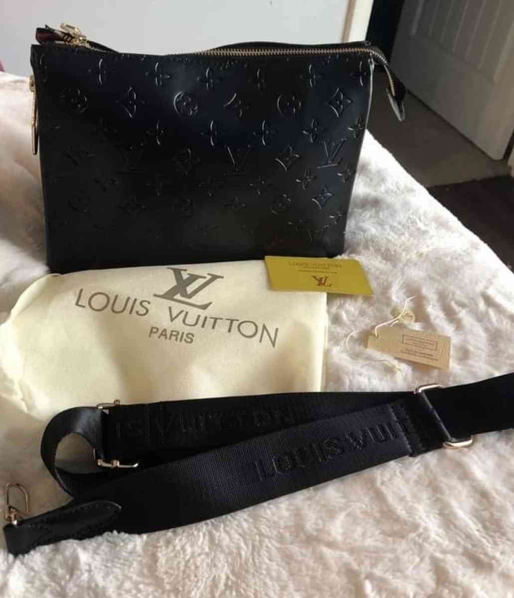 LV Design crossbody bag for women - Antioch, Tennessee - FleaMarketBay