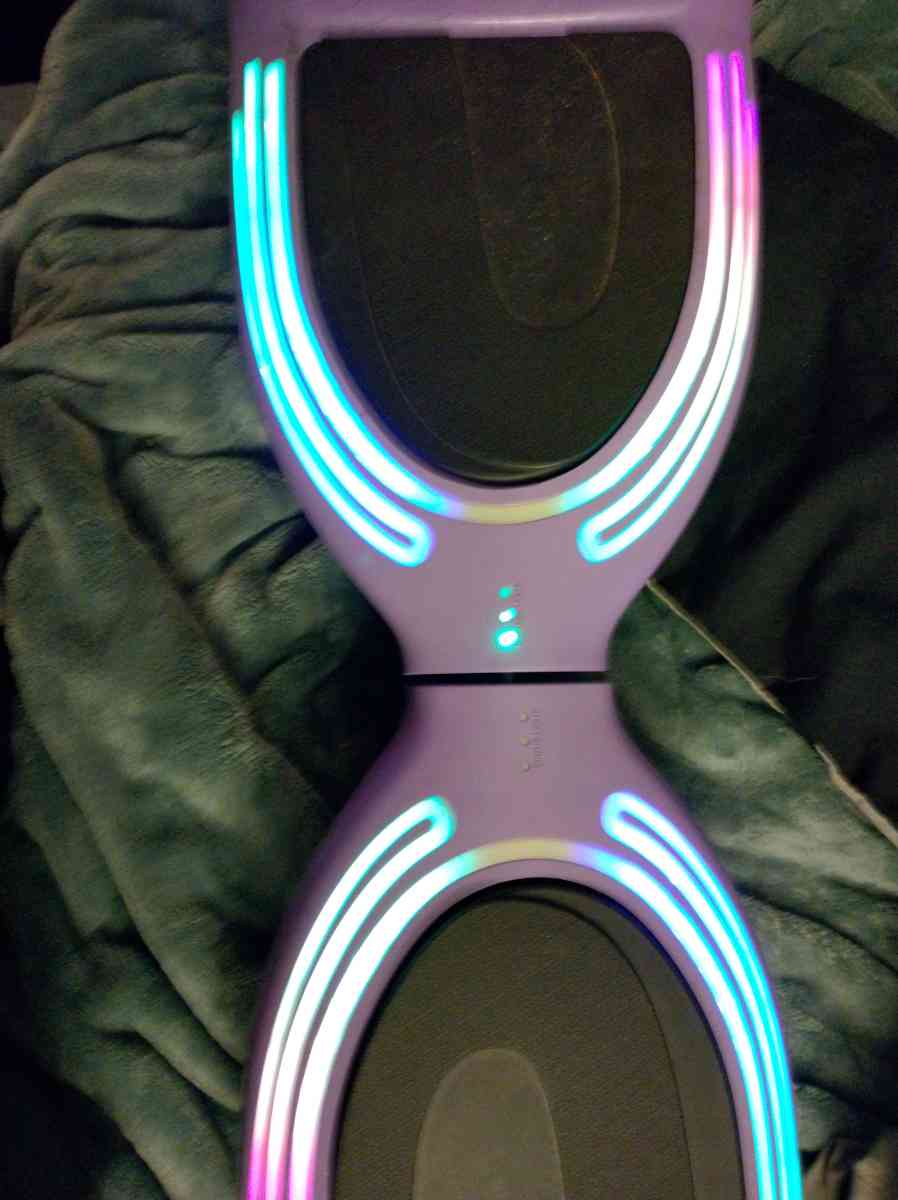 Selling hooverboard amp 3subwoofers straight edgerazor wcase - Sacramento, California - FleaMarketBay