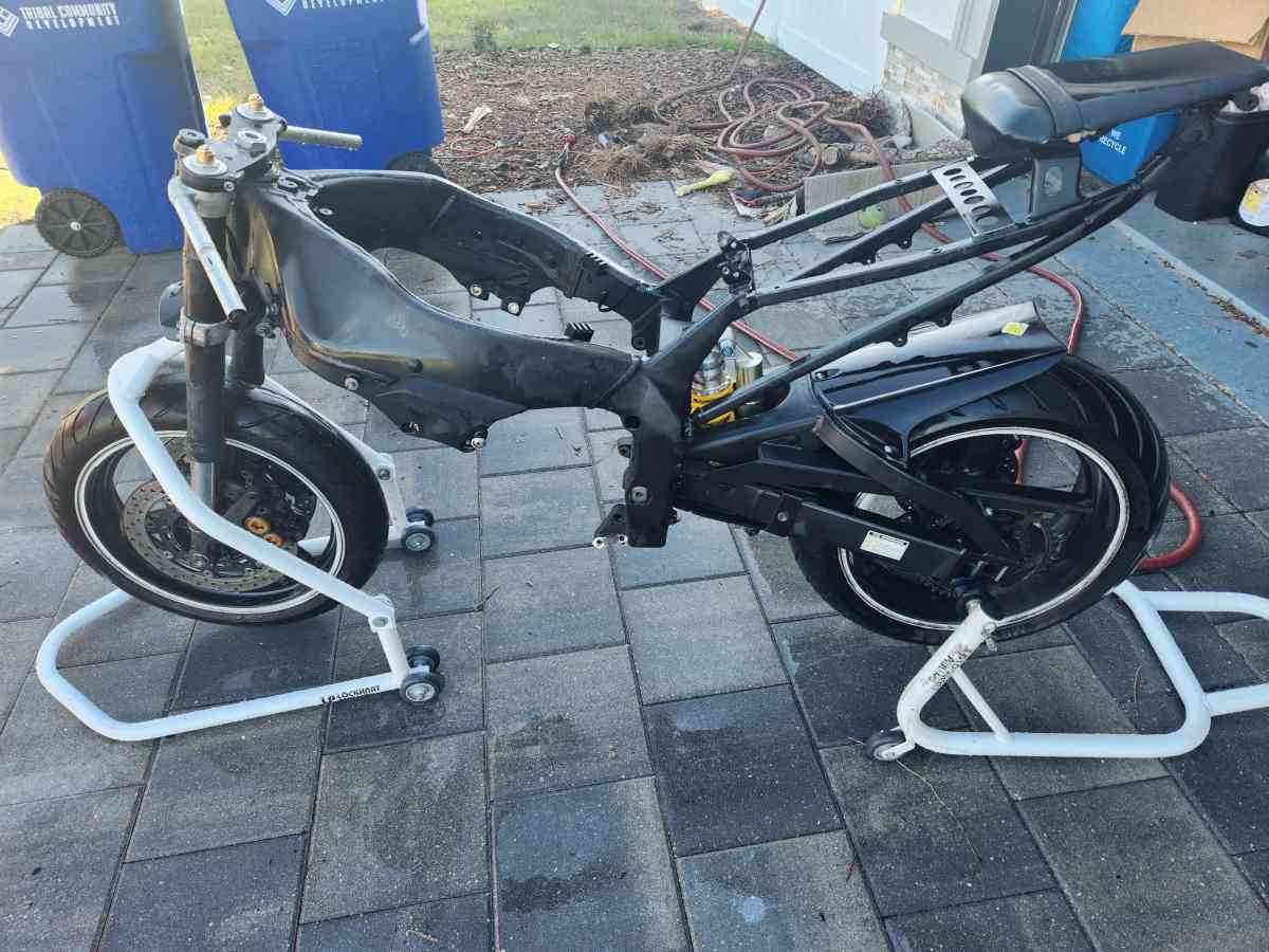 2003 R1 Rolling frame - Lakeland, Florida