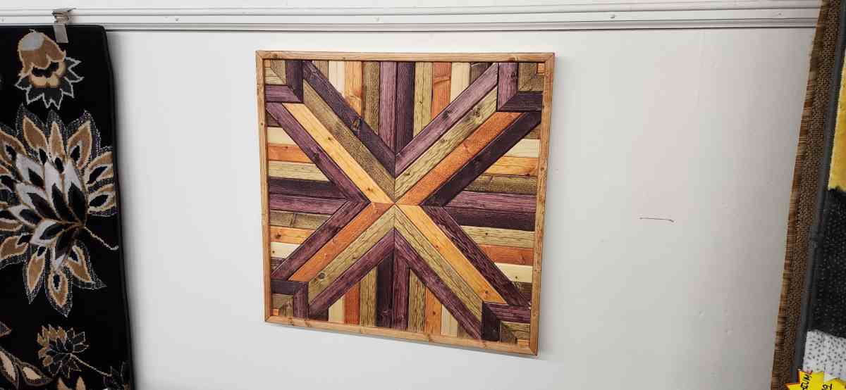 wooden wall art - Urbana, Illinois - FleaMarketBay