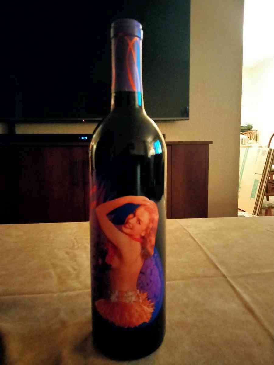 Marilyn Monroe wine collectors - Tacoma, Washington - FleaMarketBay