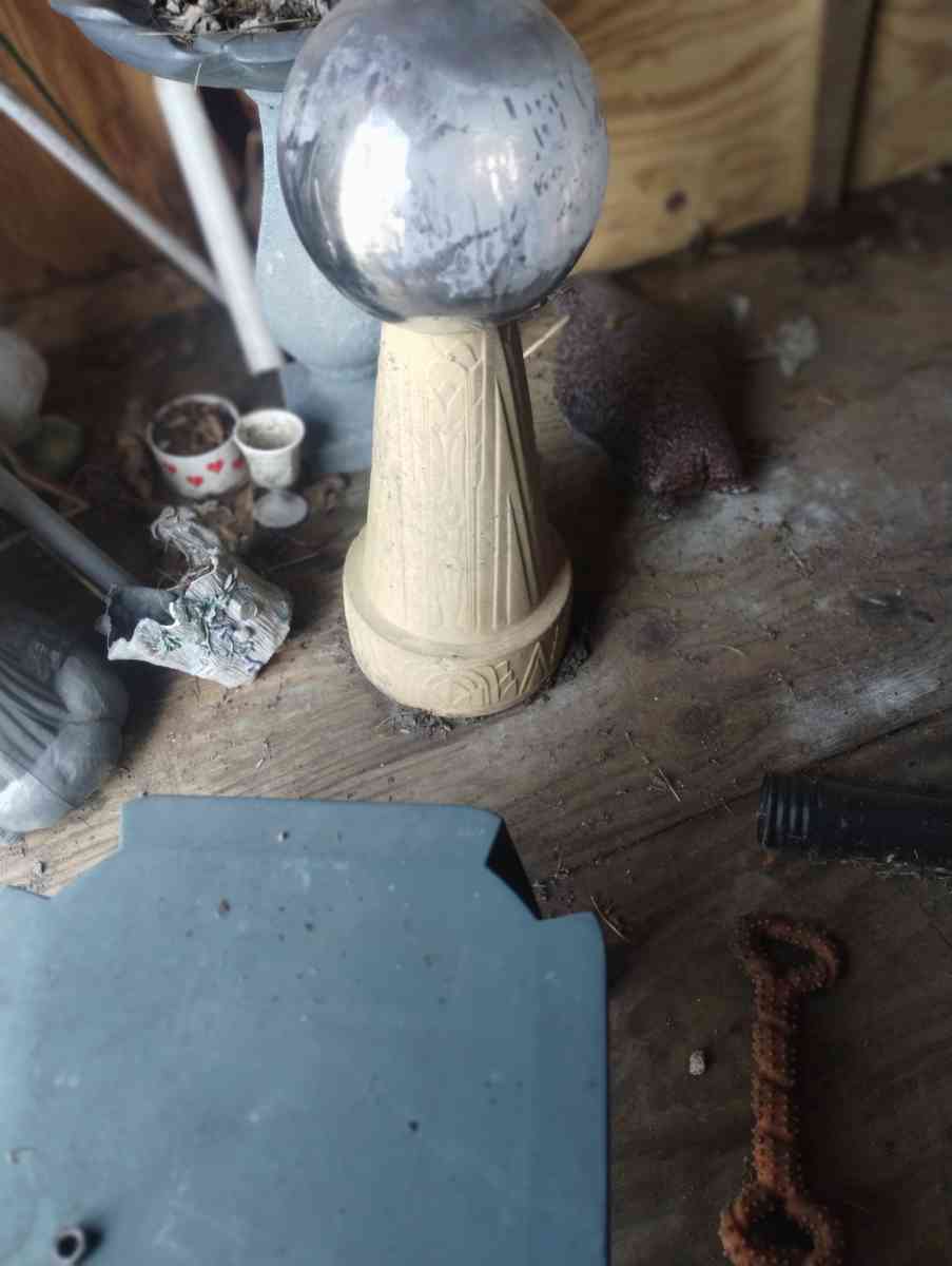 Gazing Ball - New Carlisle, Ohio