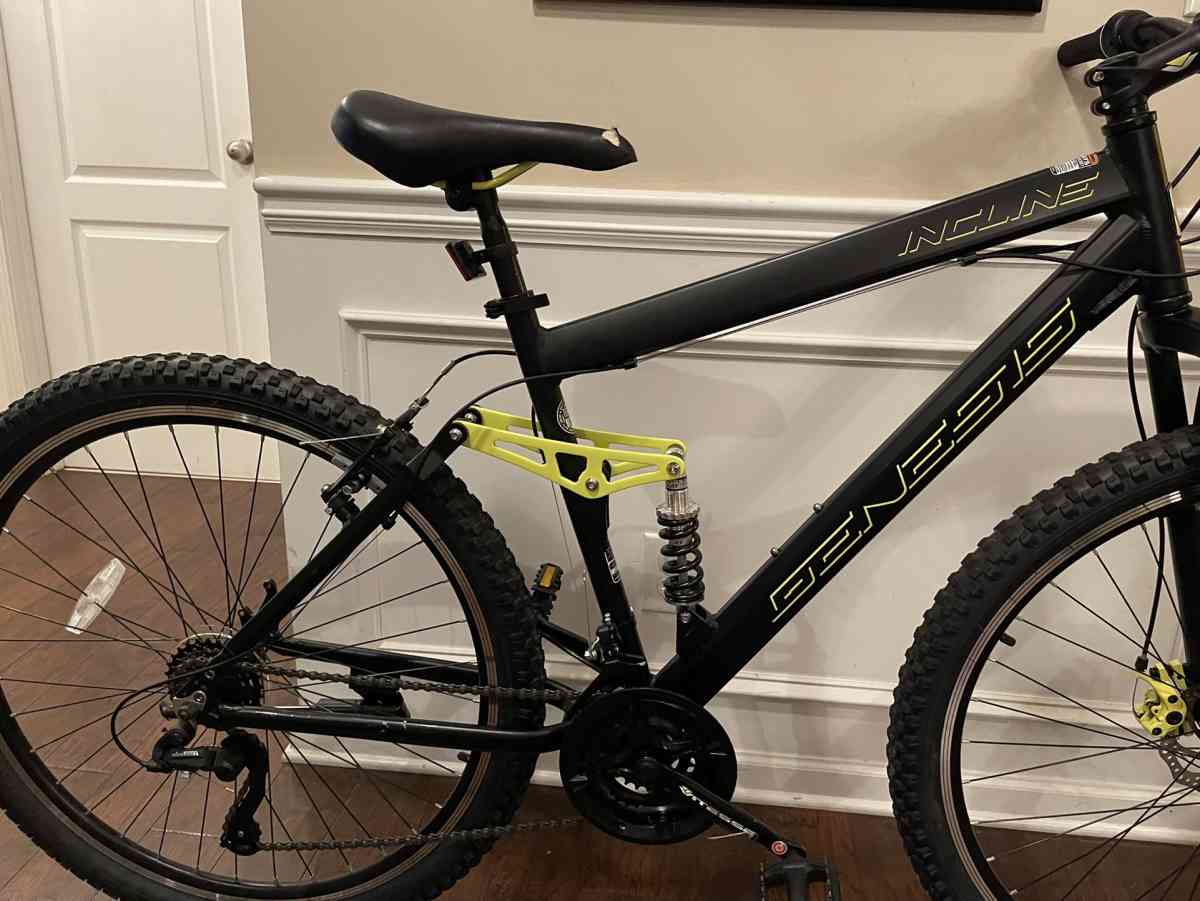 mountain bike - Los Angeles, California