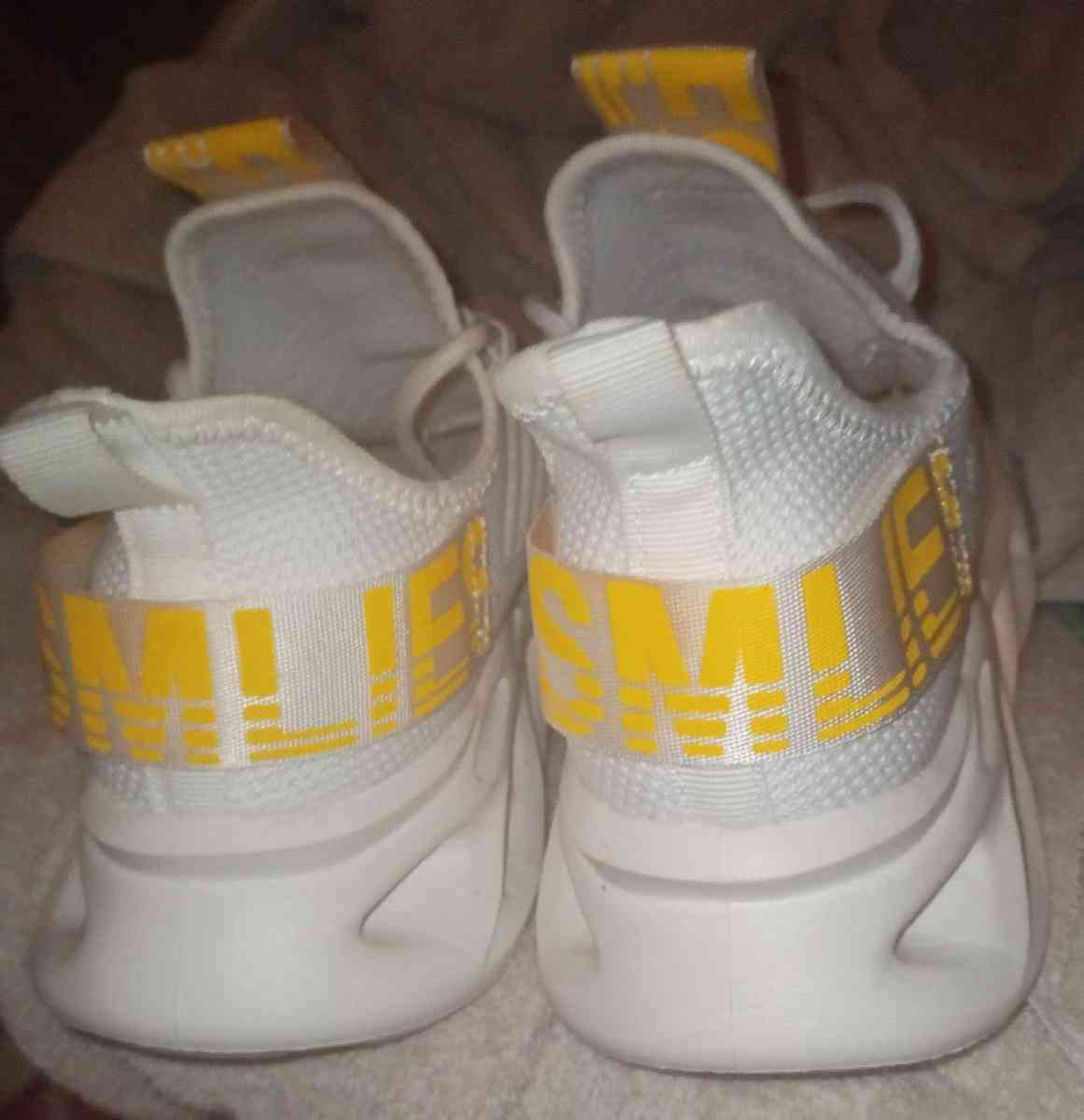 shoes - Newton, Texas - FleaMarketBay