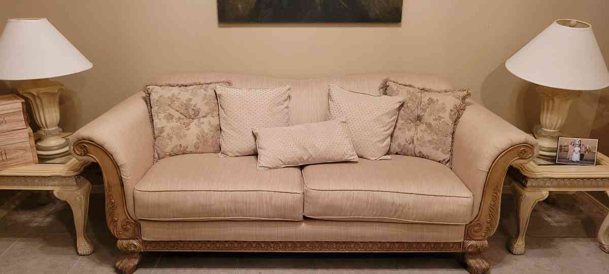 French style furniture - El Paso, Texas - FleaMarketBay