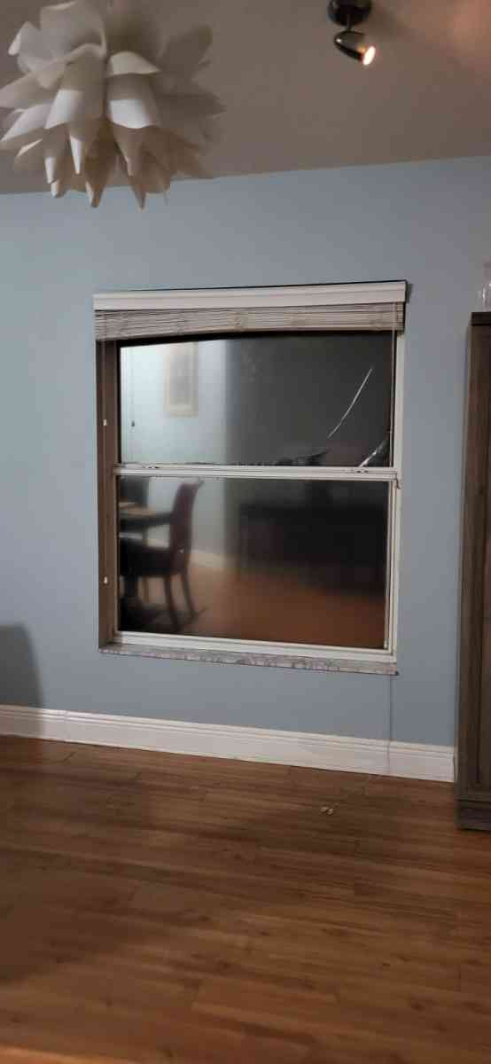 Windows cleaning inside and outside - Orlando, Florida - FleaMarketBay