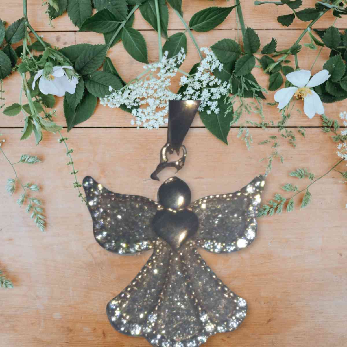 Angel pendant 14k gold over silver cubic zirconia 18inc - Bowling Green, Ohio - FleaMarketBay