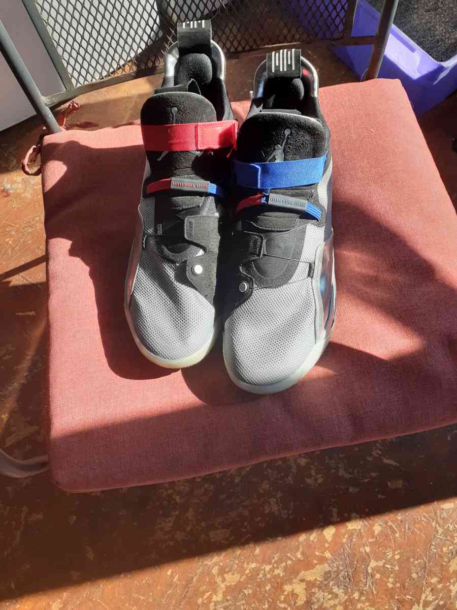 shoes - Holiday, Florida