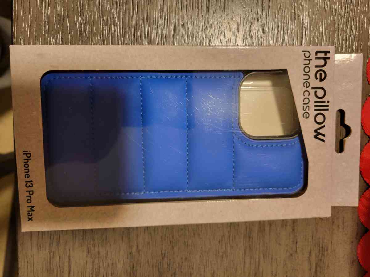 iphone 13 pro max phone case - East Boston, Massachusetts