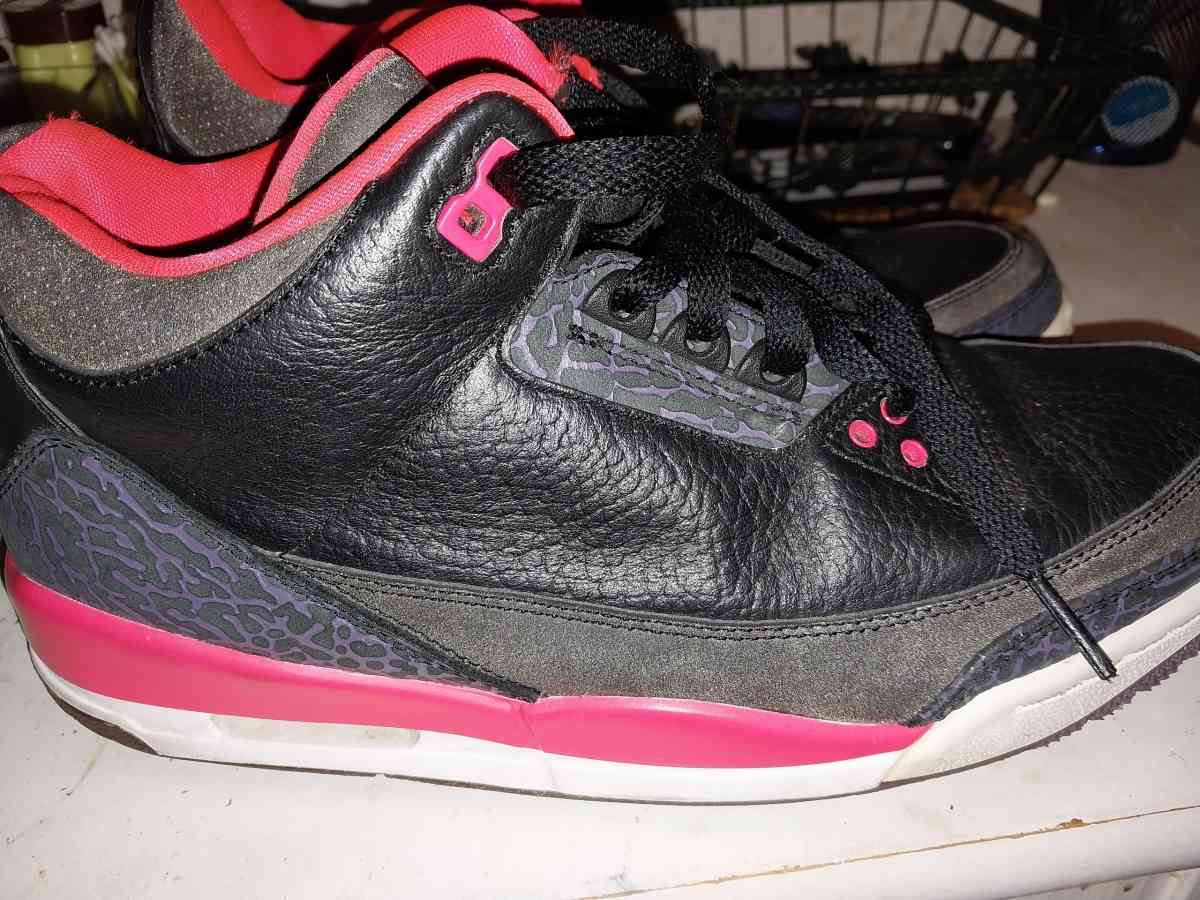 Jordan 3s - Tallahassee, Florida - FleaMarketBay