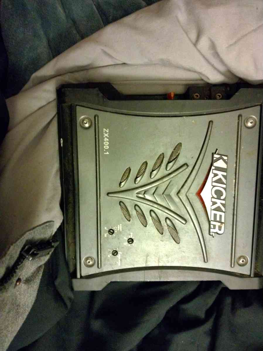 Selling hooverboard amp 3subwoofers straight edgerazor wcase - Sacramento, California - FleaMarketBay