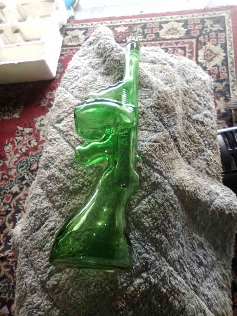 rare green glass tommy gun decanter 1920s - Modesto, California
