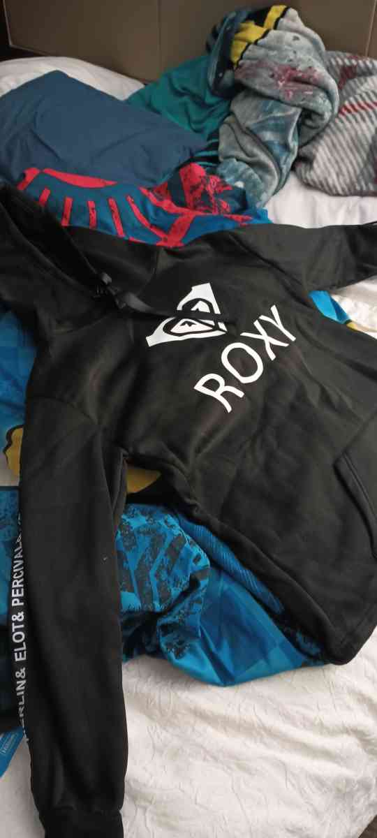 Black Roxy hoodie - Tarpon Springs, Florida