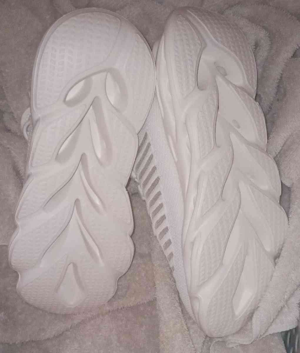 shoes - Newton, Texas - FleaMarketBay