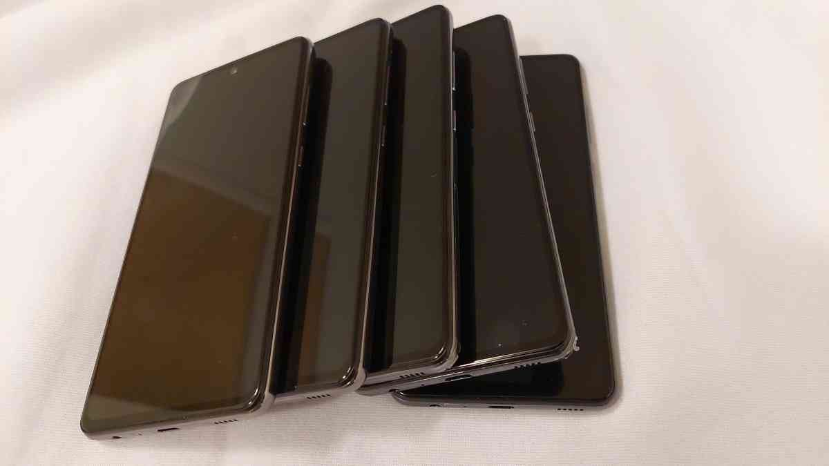 Samsung Galaxy A52 5g 128 gb excelente condiciones - Denver, Colorado - FleaMarketBay