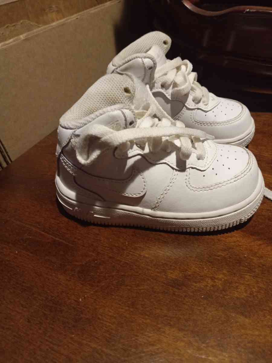 Nike boys shoes - Vine Grove, Kentucky