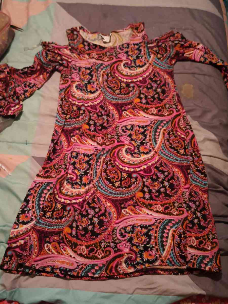 closet clean out 2 - Montgomery, Alabama - FleaMarketBay